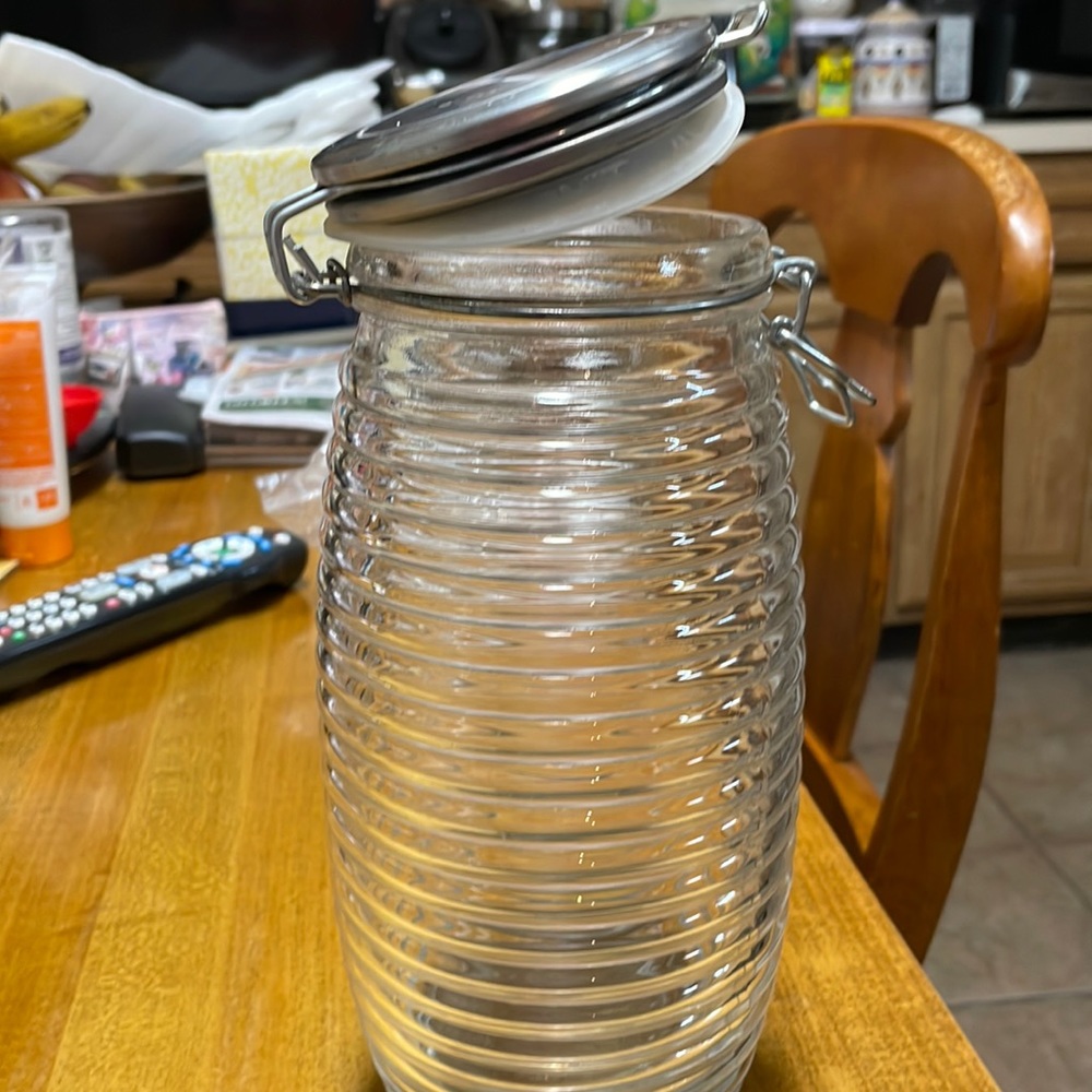 Glass storage jar